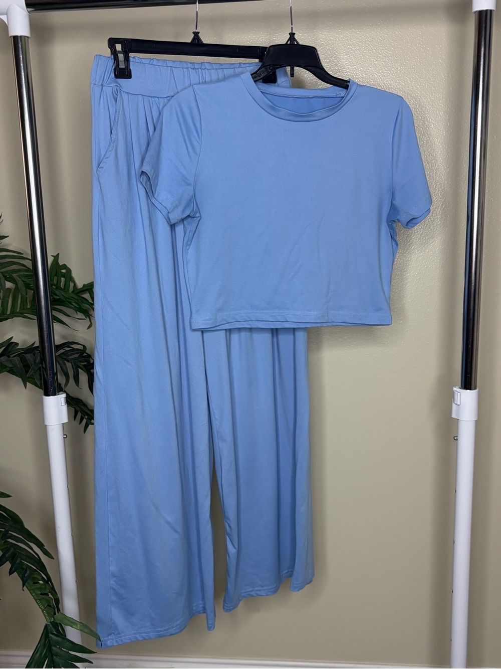 Blue Lounge Set Matching Crop Top Wide Leg Pants Soft Comfy Athleisure Travel - Picture 2 of 8
